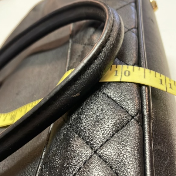 Betsey Johnson Faux Leather Black Handbag/Purse Quilted Botton Edge - Picture 12 of 14